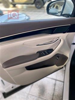 بی وای دی سۆنگ پڵەس